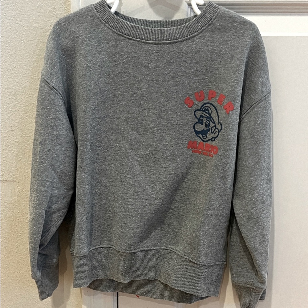 Super Mario 6-7 Gray Sweatshirt